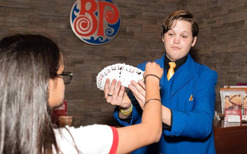 Alex Zander professional magician in Canada